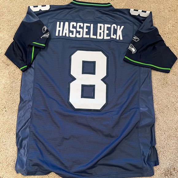 Matt Hasselbeck Seattle Seahawks Reebok Premier NFL jersey. Large - Picture 2 of 5